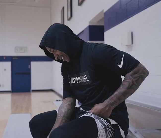 BURTON团队新赛季多点开花，苏翊鸣连夺FIS大跳台两站冠军